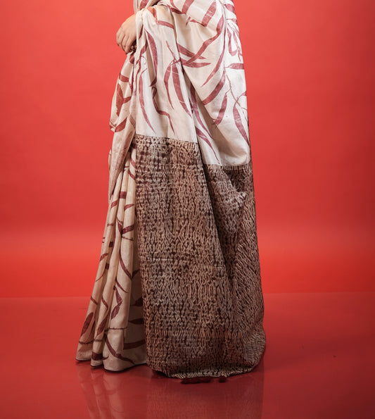 Manjistha Sari