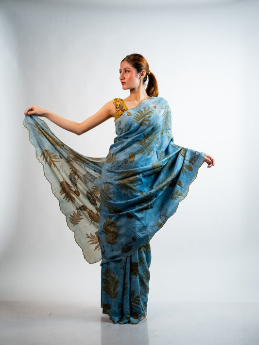 Neela Sari